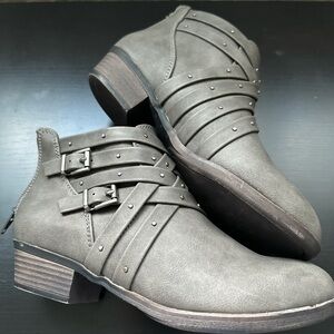 SO Studded Gray Ankle Boots